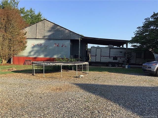 2nd image of 1678 Cat Square Rd