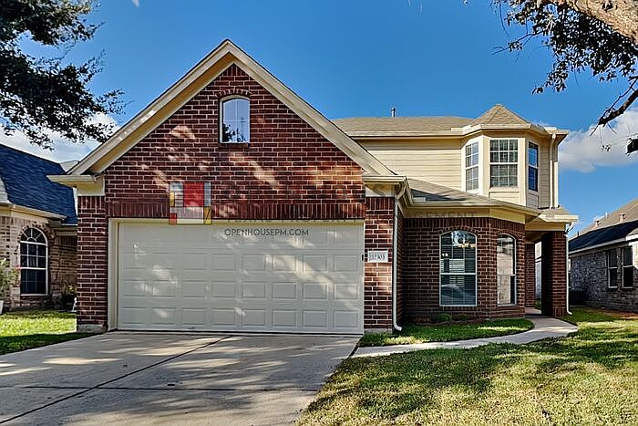 1st image of 12303 Carriage Oak Cir