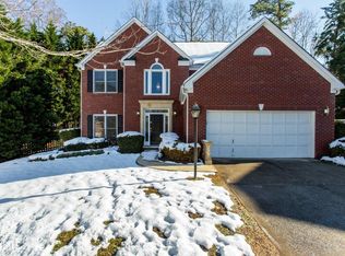 7030 Magnolia Pl, Roswell, GA 30075