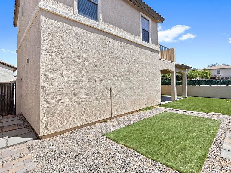 21097 E Duncan St — Photo 28
