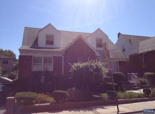 766 Kingsland Ave #2, Ridgefield, NJ 07657