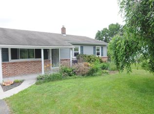 7841 Dewey Dr, Harrisburg, PA 17112