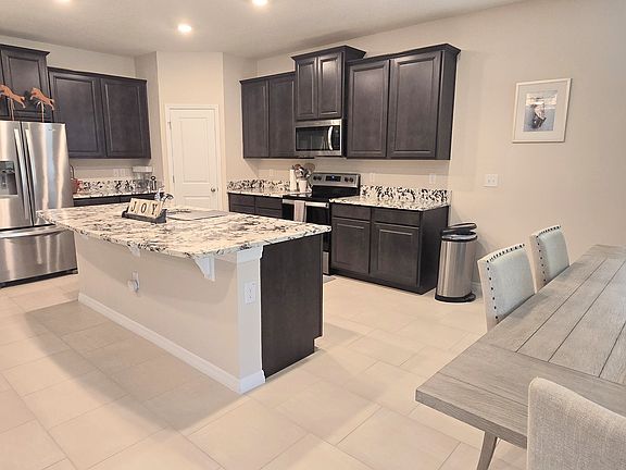 4th image of 8701 Bower Bass Cir
