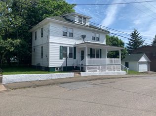 823 W 7th St, Hazleton, PA 18201