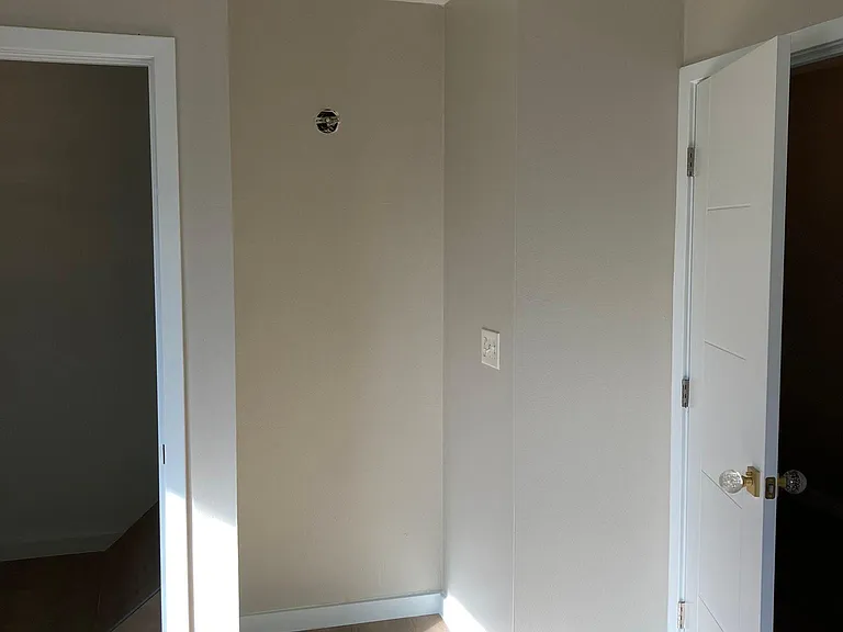 2570 Rudder Ave — Photo 3