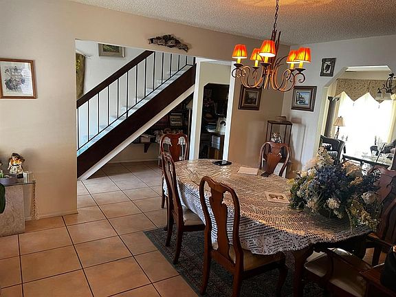2nd image of 7804 SNOWBERRY CIRCLE