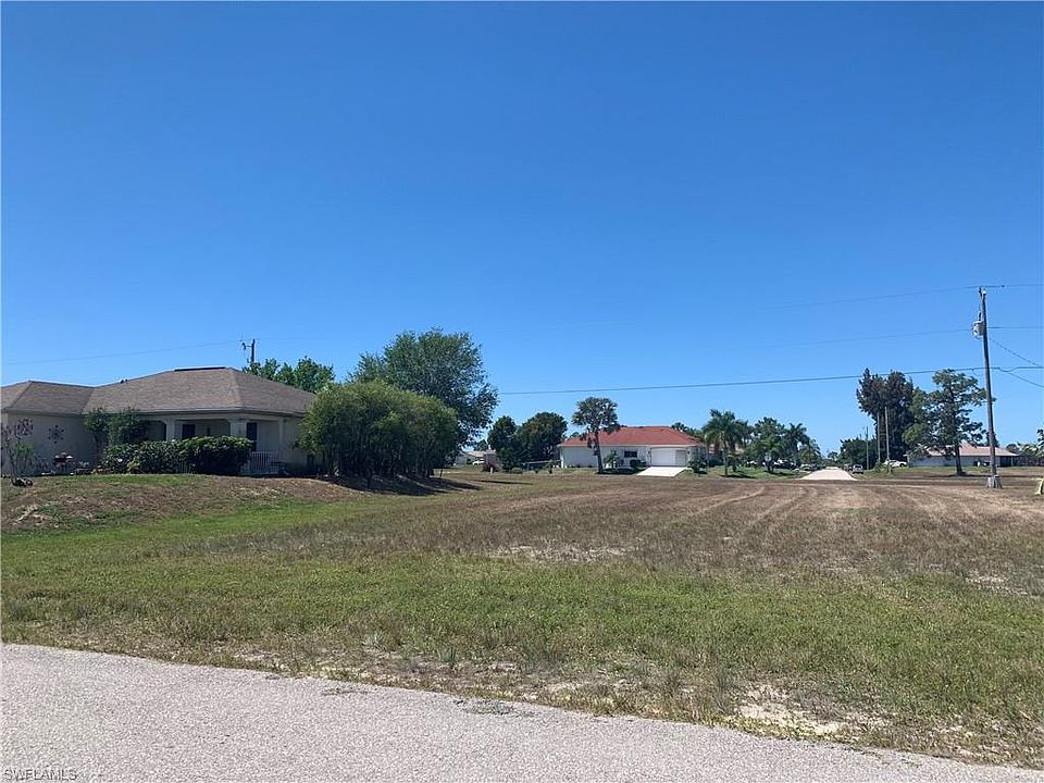 1st image of 1430 NW Juanita Pl