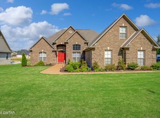 145 Willow Springs Dr, Medina, TN 38355