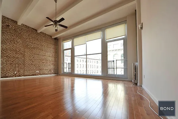 Rented by Bond New York | media 32