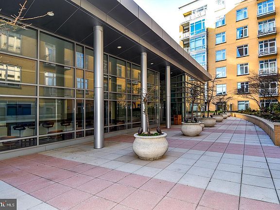 5th image of 6506 America Blvd APT 201