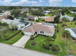 3914 57th Dr E, Bradenton, FL 34203