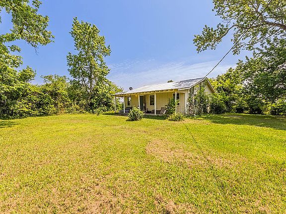 13341 FM 1725 2/1 house