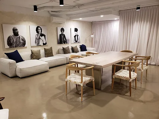 Rented by Lodger Corp | media 43