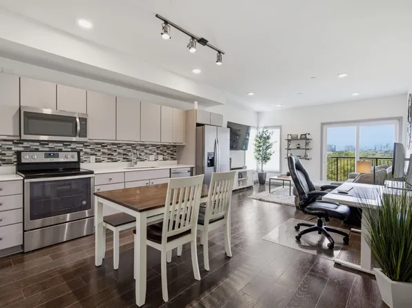 400 Herron Dr APT 309, Nashville, TN 37210