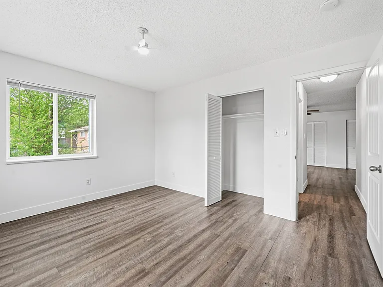 1164 Yosemite St #1B — Photo 17