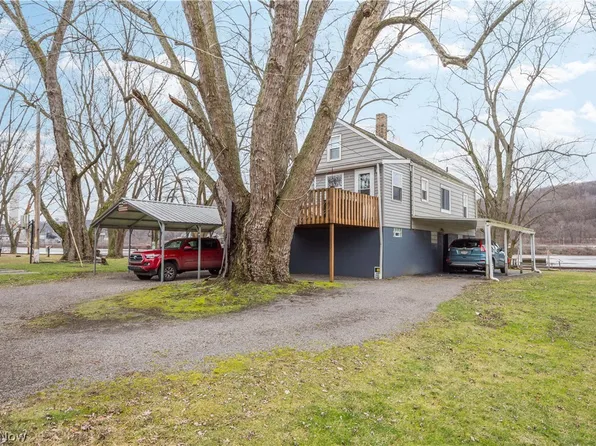 200 Moscow Rd, New Cumberland, WV 26047
