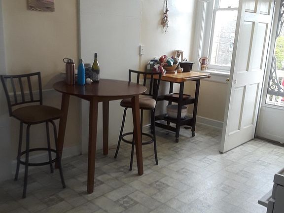 Large Eat In Kitchen