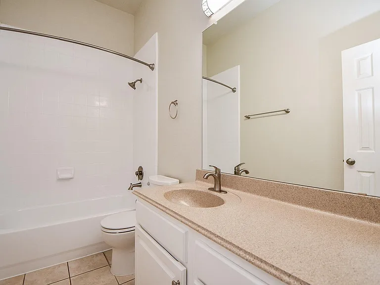 802 Childers Ct — Photo 45