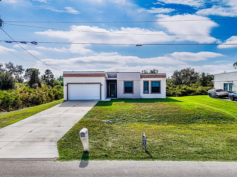 679 Windermere Dr — Photo 27