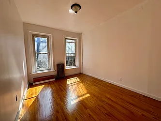 Rented by JB Mac Real Estate Inc.