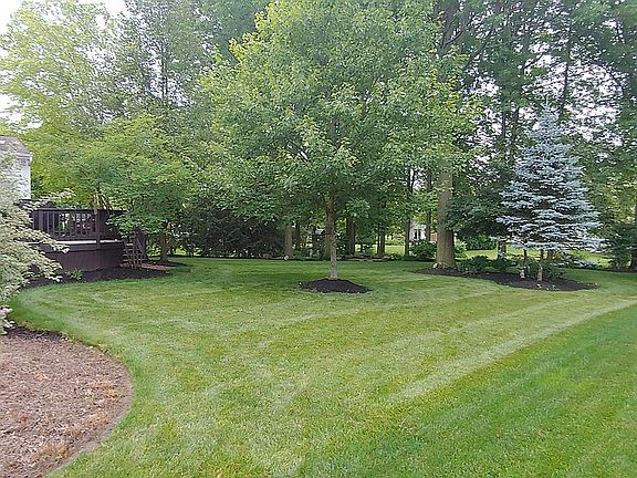 2nd image of 5894 Cali Glen Ln