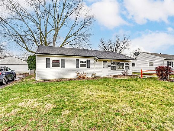 3rd image of 4838 Barnhart Ave