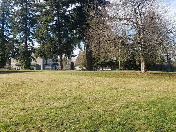 205 E 96th Street, Tacoma, WA 98445