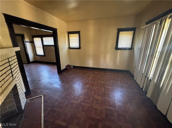 cleveland-ohio-33393762 picture