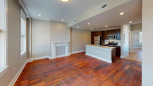 Floor plan 1447 Walnut St 301