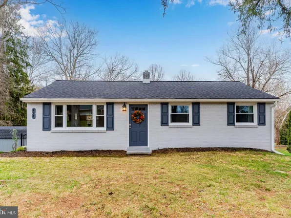 874 King St, Lewisberry, PA 17339