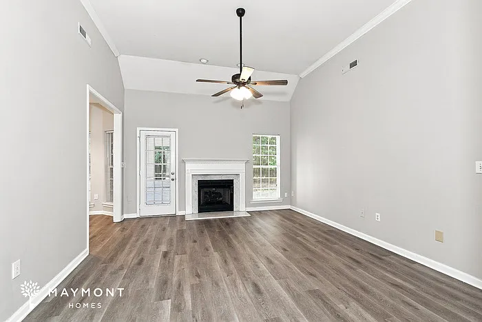3 bed, 2.0 bath, 1685 sqft, $1,825 — Photo 4