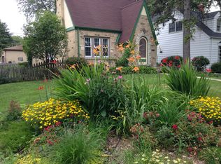 448 S Vail Ave, Arlington Heights, IL