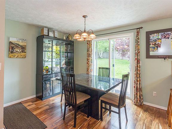 3rd image of 4000 E Sumac Dr