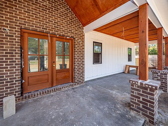 2nd image of 905 Wildgame Rd