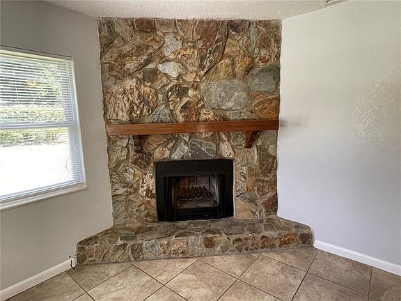 4th image of 11207 N 50th St