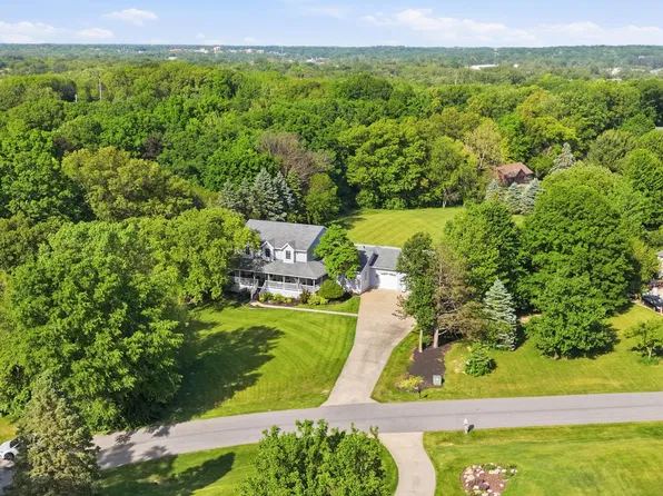 3154 Thornhill Dr, Valparaiso, IN 46385