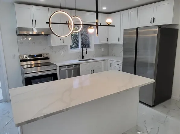 57 Taylor Street, Port Jefferson Station, NY 11776