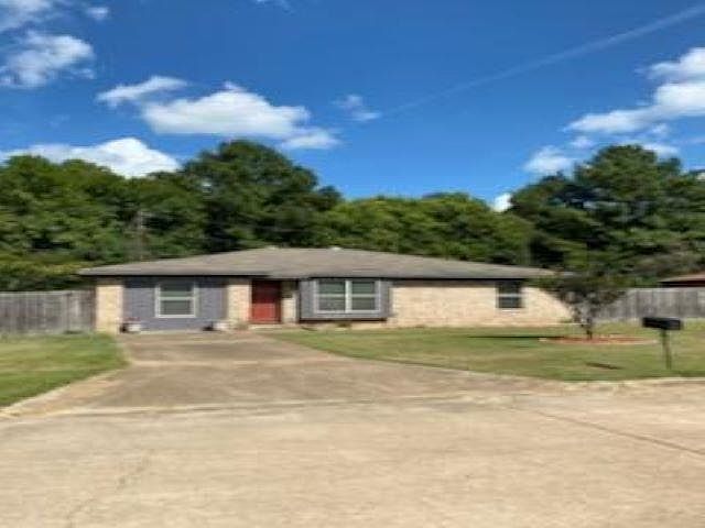1st image of 4116 Alana Cir