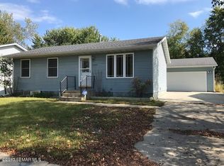 2439 Parkview Ln SE, Rochester, MN 55904