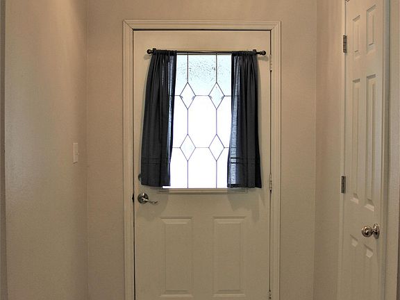 3rd image of 176 El Pinto Dr