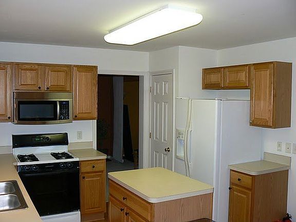 5th image of 3256 Greenwich Ct
