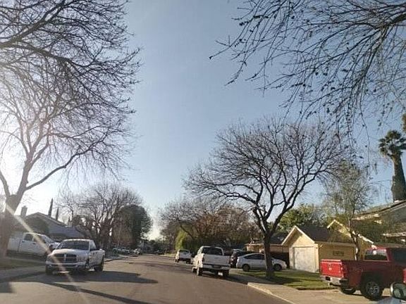 4th image of 723 Kinshire Way