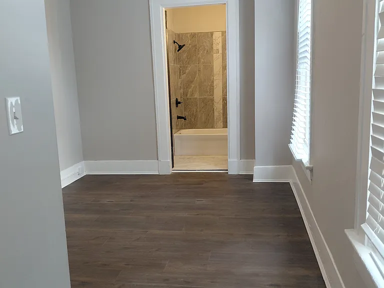 460 Dayton St — Photo 35