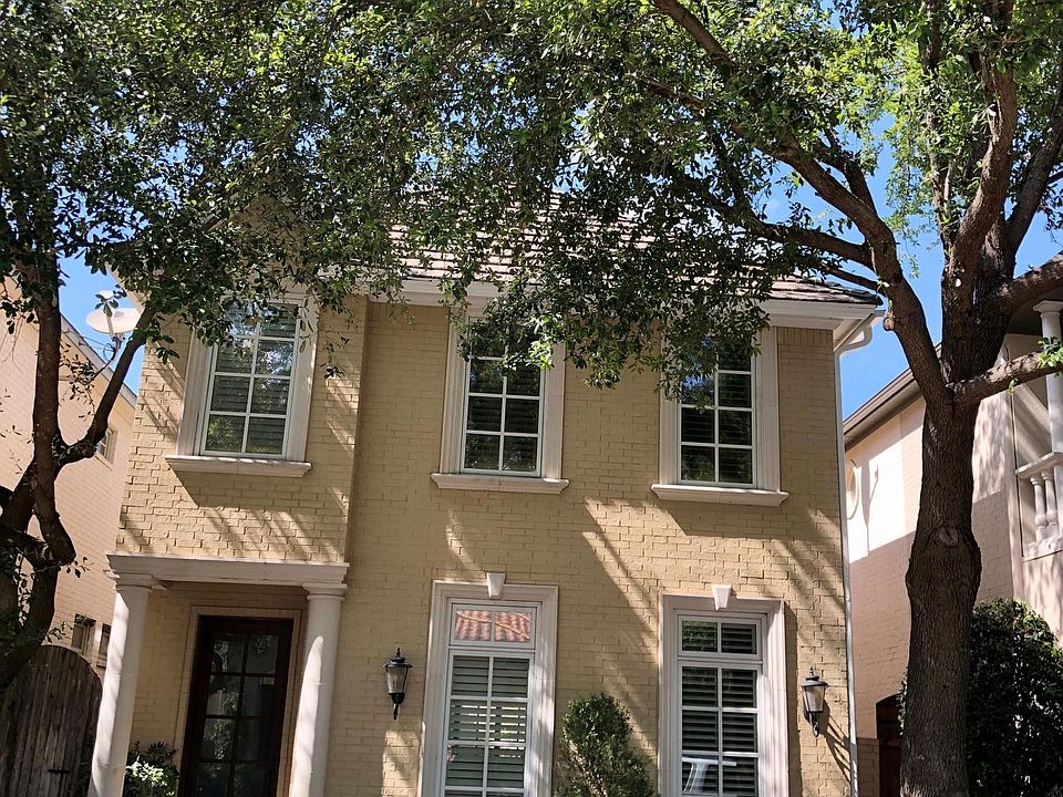 1st image of 427 Wyndham Crst