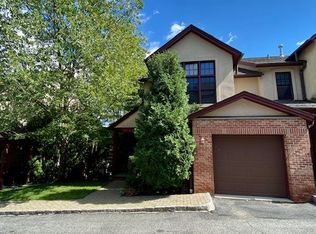 355 N Central Ave #C, Hartsdale, NY 10530