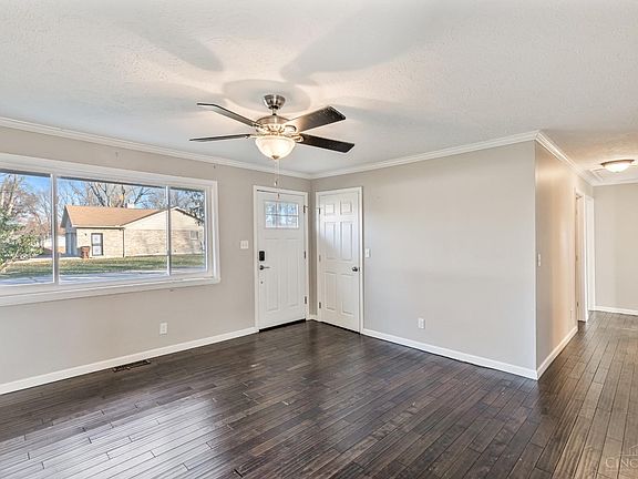 5th image of 4501 Taylor Ave