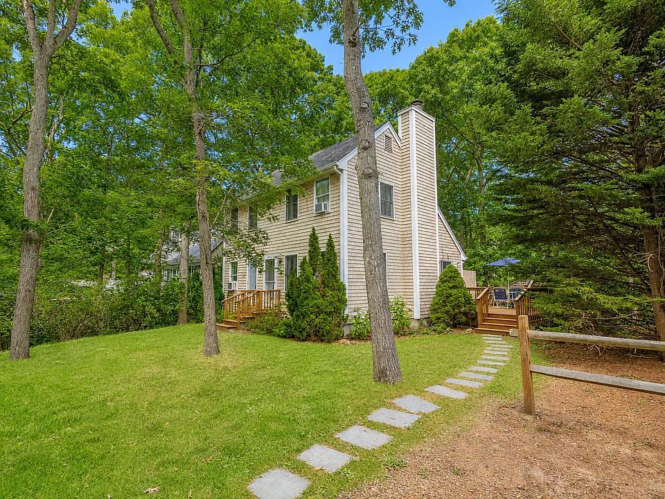 1st image of 72 Moonstone Way