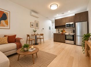 366 Leonard St #2C, Brooklyn, NY 11211