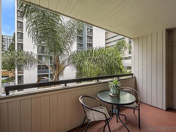 5th image of 850 State St Unit 311