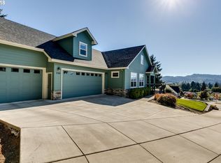 720 N O St, Cottage Grove, OR 97424